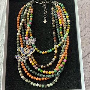 Sassy jones necklace